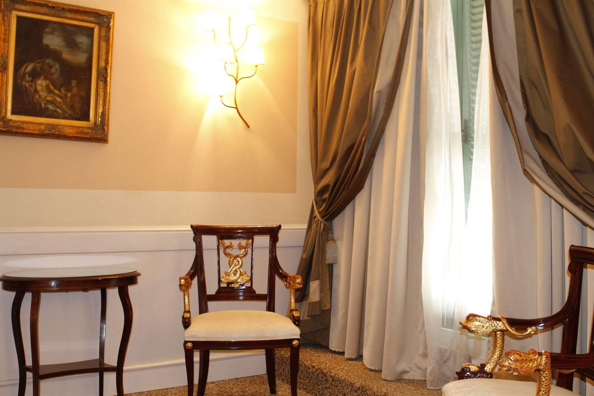 Boutique Hotel Trevi Rom Exterior foto