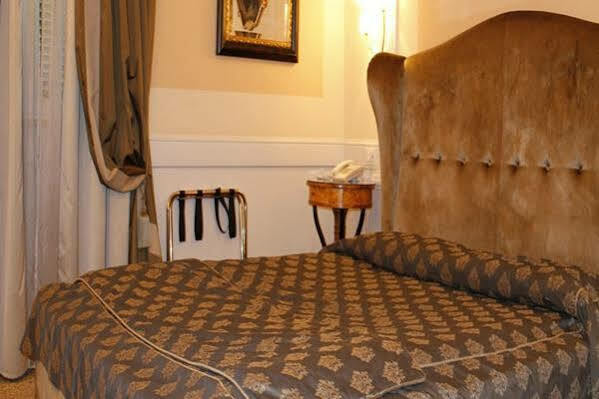 Boutique Hotel Trevi Rom Exterior foto